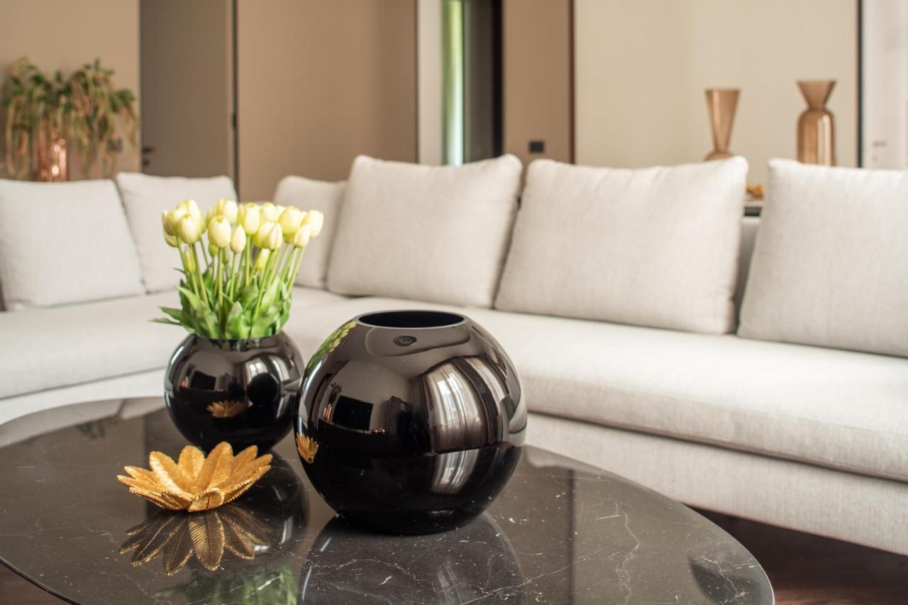 Sant'Ambrogio Luxury Apartment R&R Milan Exterior photo